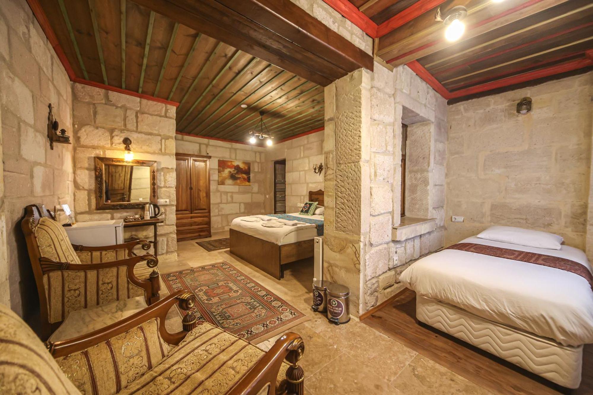 Luwian Stone House Hotel Goreme Exterior photo