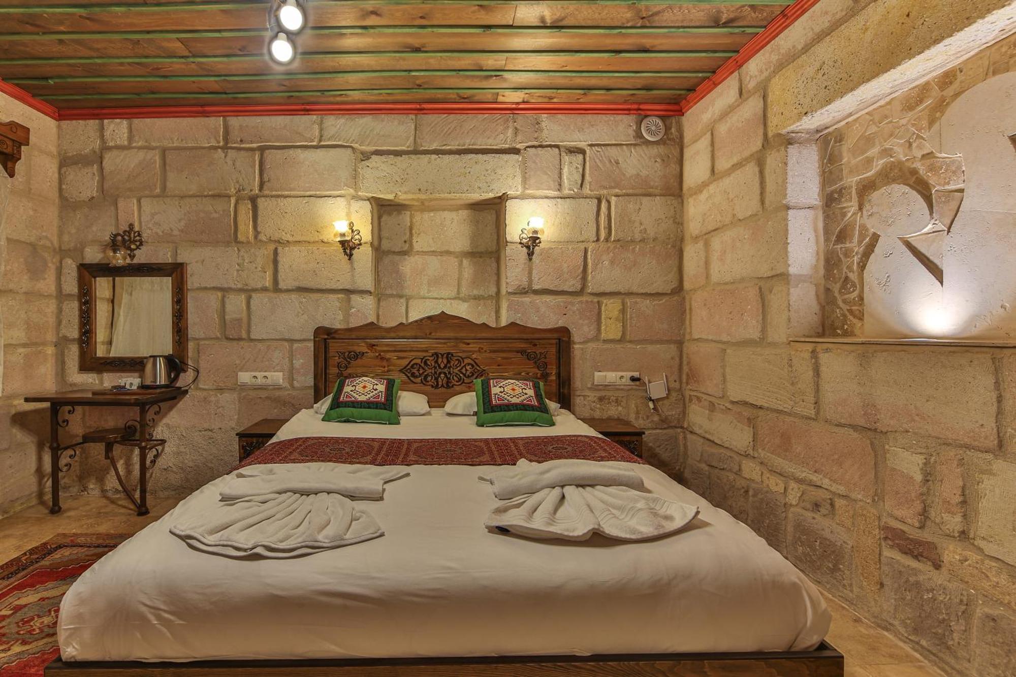 Luwian Stone House Hotel Goreme Exterior photo