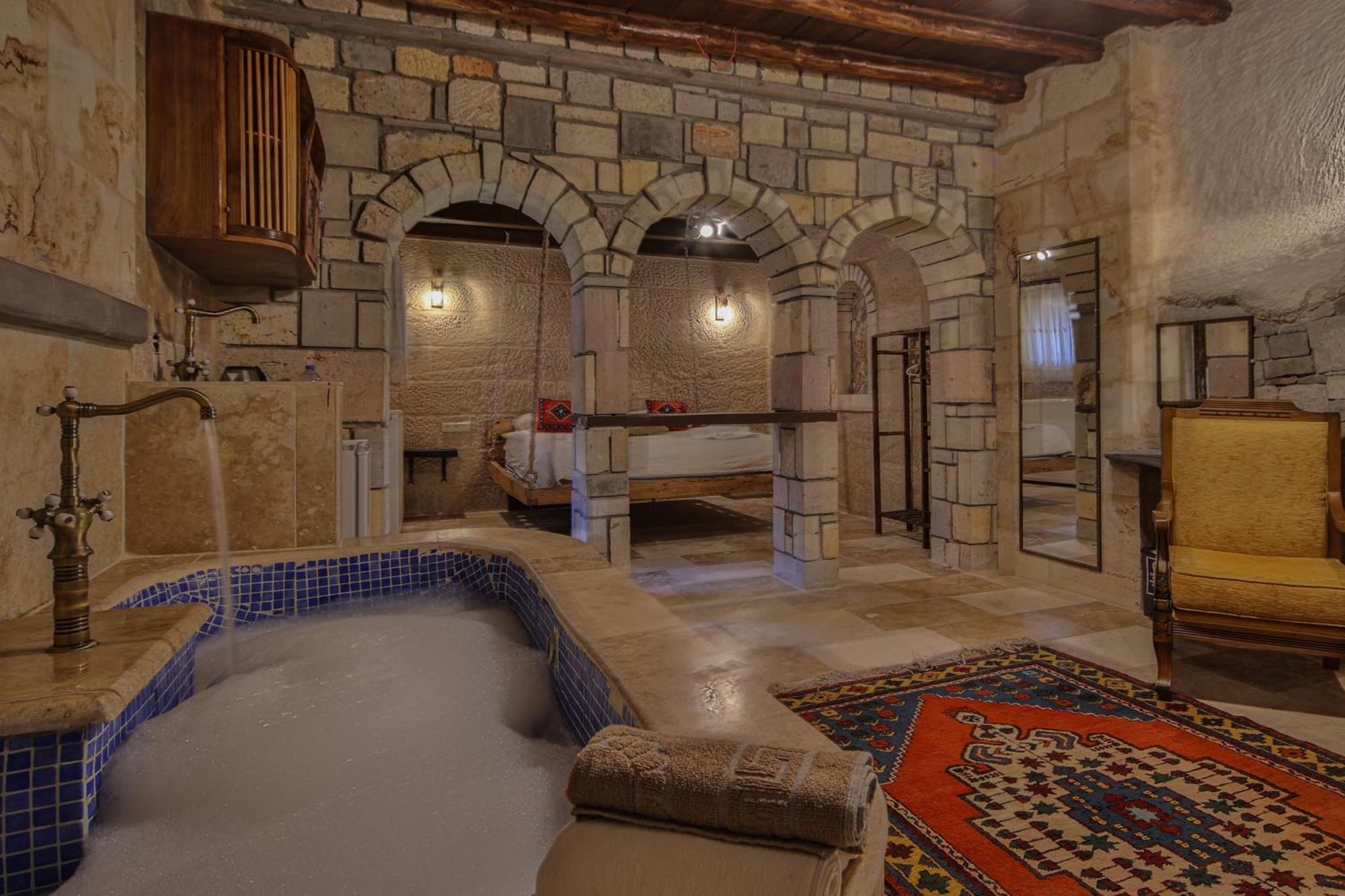 Luwian Stone House Hotel Goreme Exterior photo